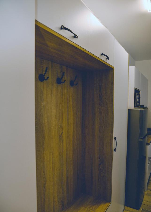 Four Rooms Apartments Čerkasy Esterno foto