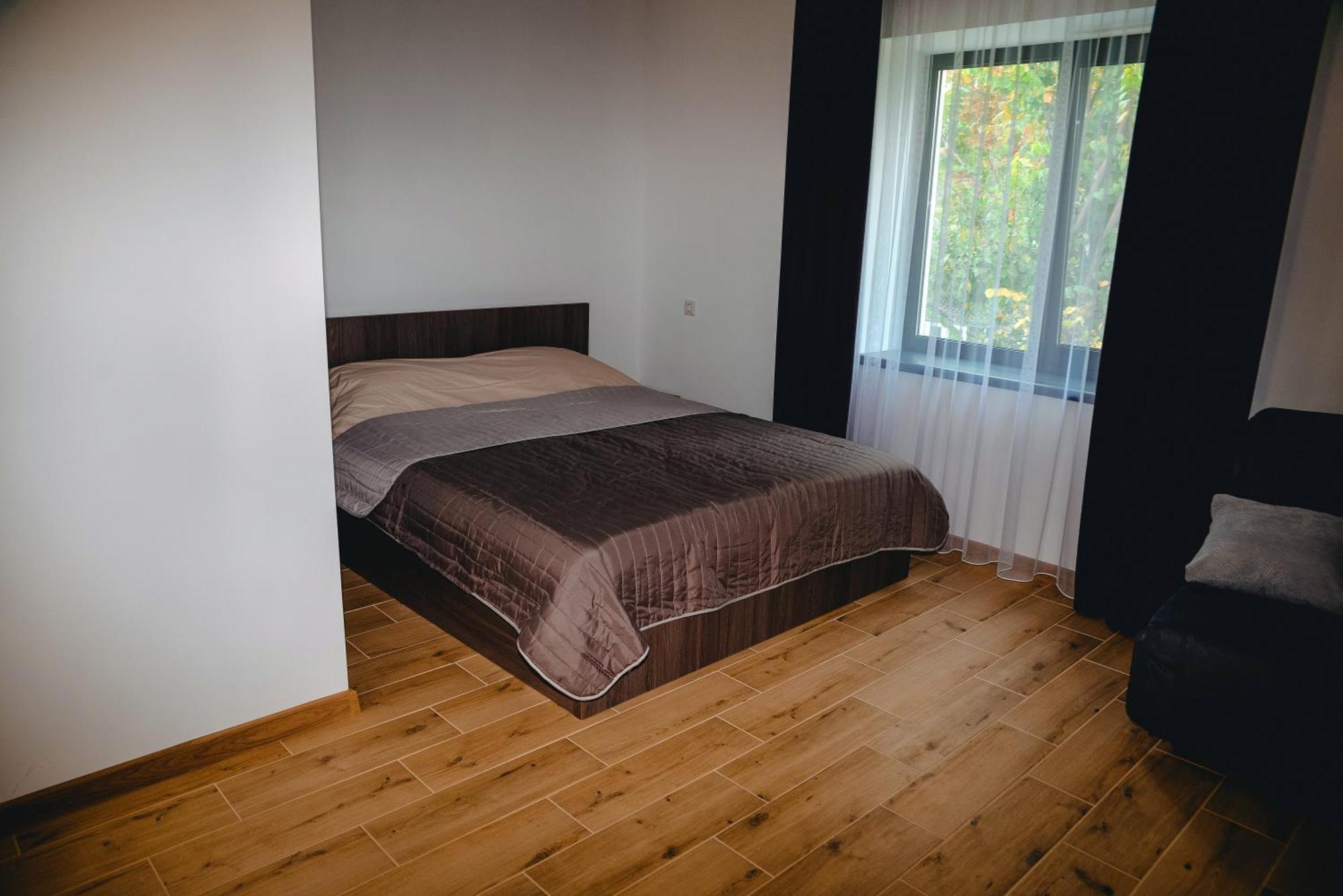 Four Rooms Apartments Čerkasy Esterno foto